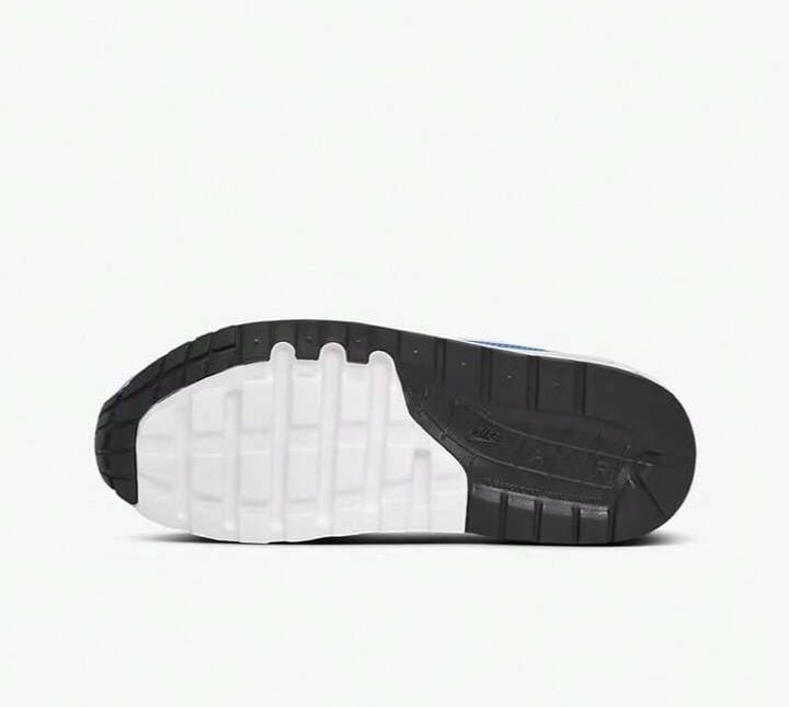 Nike MAX 1 SE (GS) Women Cushioned Casual Sneakers, Running Shoes, Model DZ3307-104